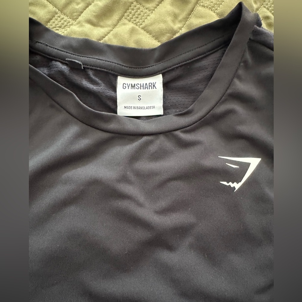Gymshark women’s tshirt - size small